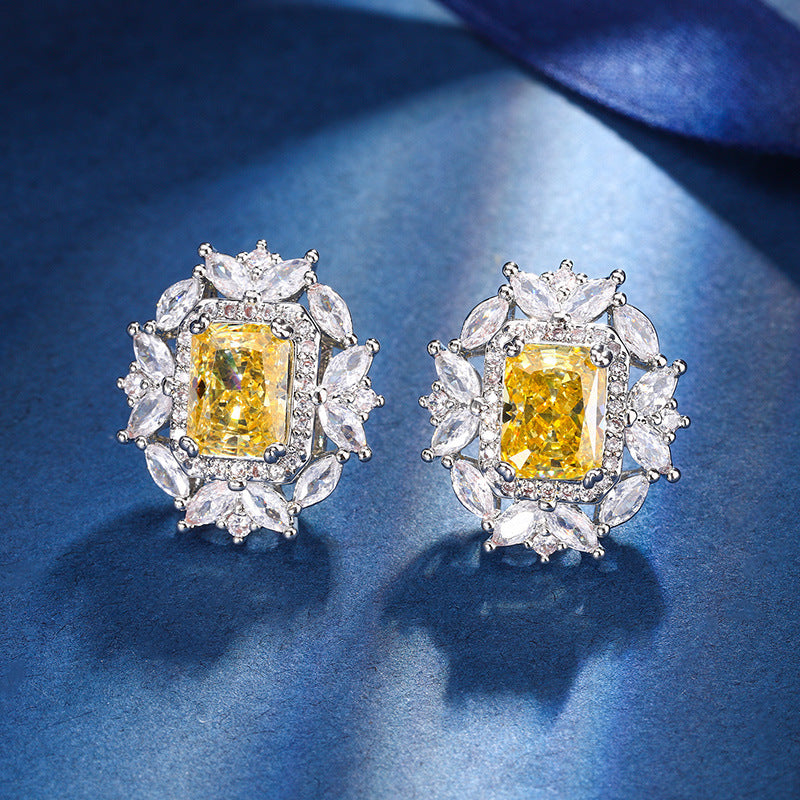 Autumn And Winter New Jewelry Diamond Ice Flower Cut Yellow Diamond Copper Inlaid Fashion