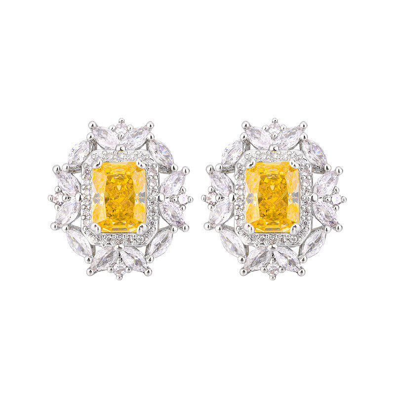 Autumn And Winter New Jewelry Diamond Ice Flower Cut Yellow Diamond Copper Inlaid Fashion