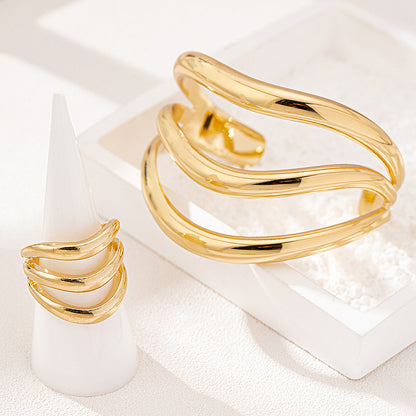 Personalized Retro Women's Ring Bracelet Ornament Suit